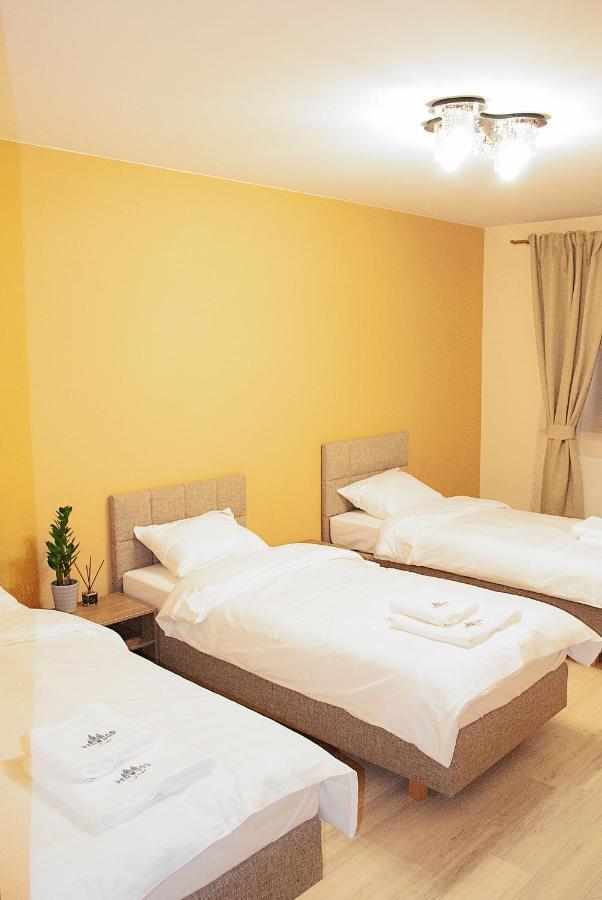 Redwood Hostel Lublin Eksteriør bilde